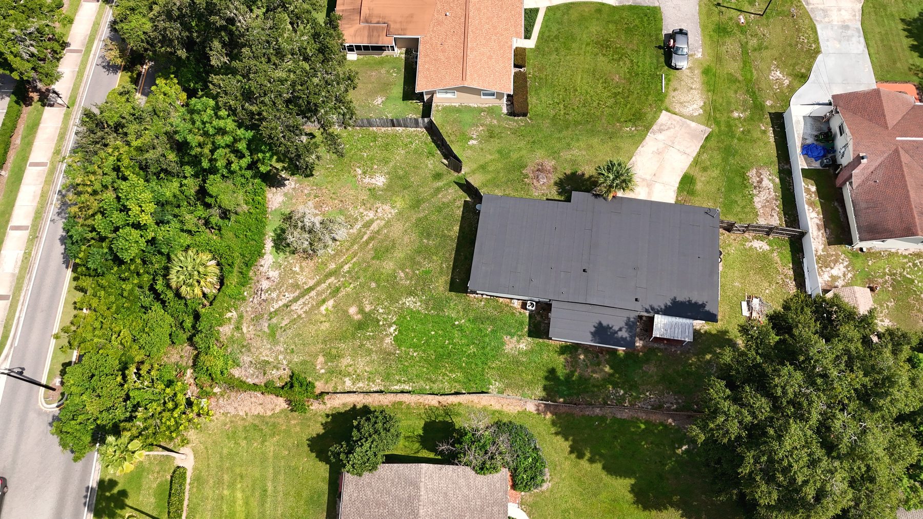 Overhead view showing the full 0.41 acre lot